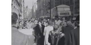 Historic photo of a crowd of people in New York City