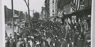 Old image of a crowd in Harlem